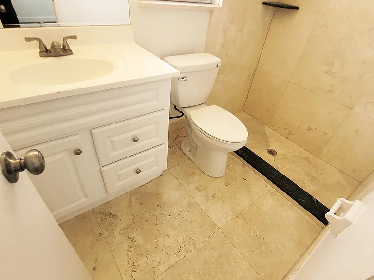 135 Village Cir — Photo 13