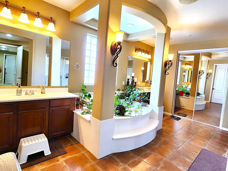 3094 S Ashley Dr — Photo 29