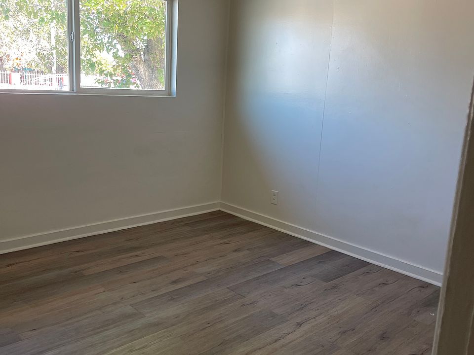 1st image of 2116 Isabelle Ave