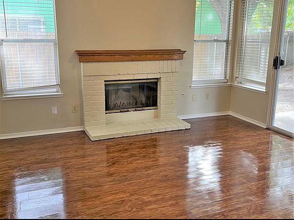 2nd image of 8459 Buford Ct