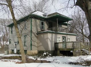 300 W Madison St, Danforth, IL 60930