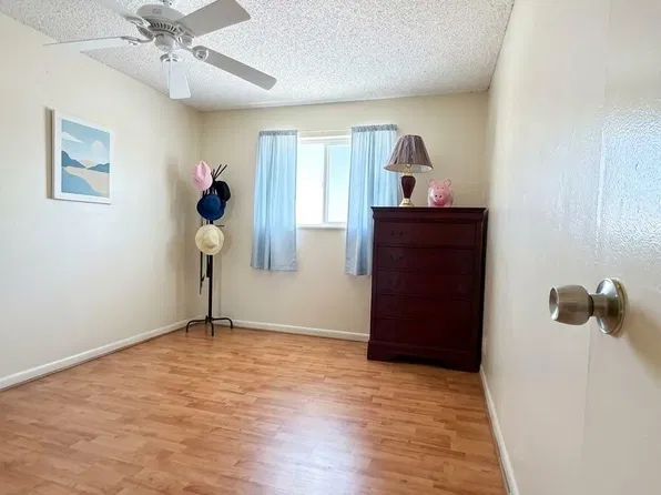 5846 BLUEBERRY Court #69, Lauderhill, FL 33313