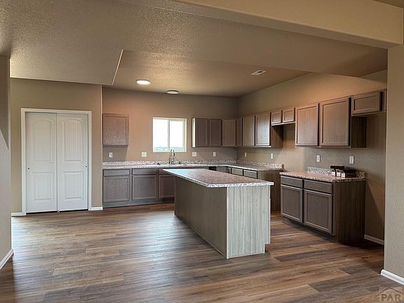 3rd image of 6233 Sawyer Ridge Dr
