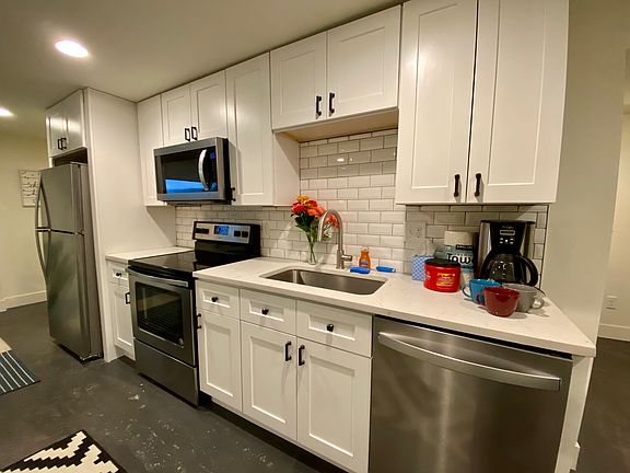 2nd image of 3442 Osage St