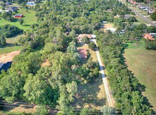 10905 NE 10th St, Midwest City, OK 73130