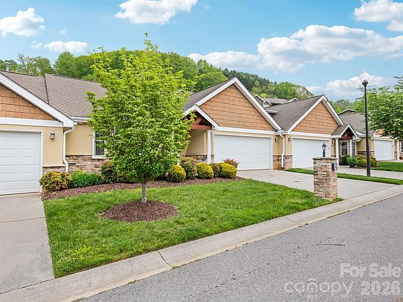 2nd image of 31 Denali Ln