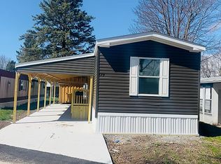 19 Rockland Ave, Clarence, NY 14031