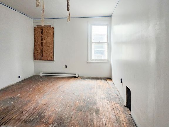 Additional Bedroom