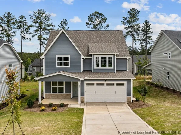 344 Kensington Dr, Spring Lake, NC 28390