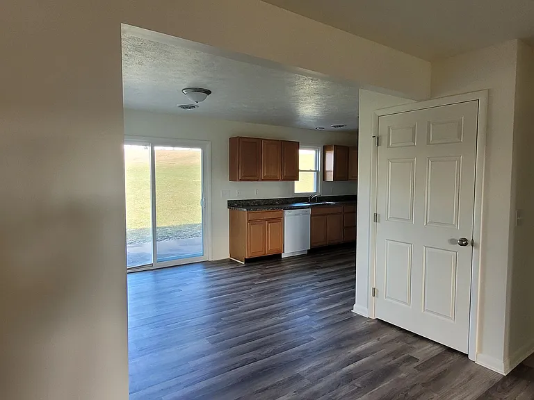 100 Sterling Hills Dr — Photo 21