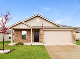 405 Blue Crow Ln, Haslet, TX 76052