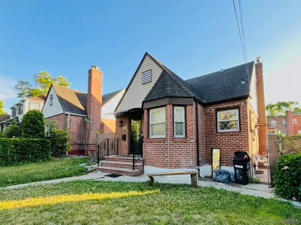 82-30 168th Street, Jamaica, NY 11432