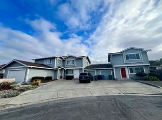 1050 Apple Ct APT A, Hollister, CA