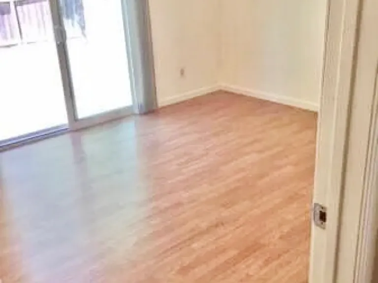 501 Myrtle Ave — Photo 9