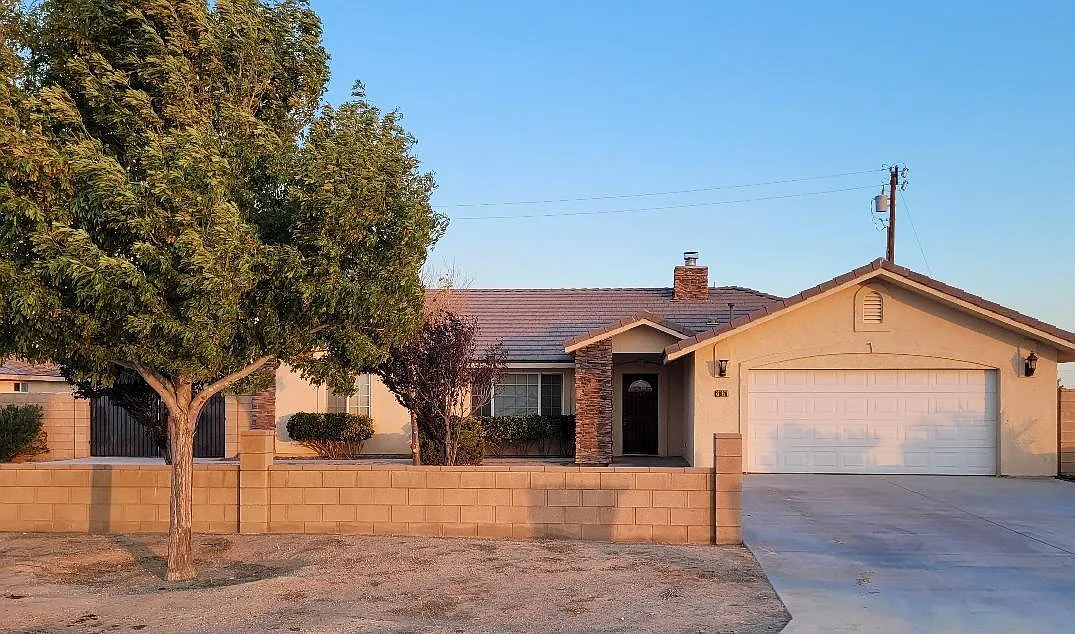 21920 Joan Ct photo 1