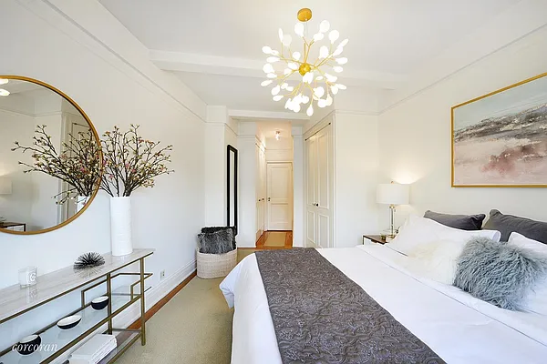 Sold by Corcoran | media 17