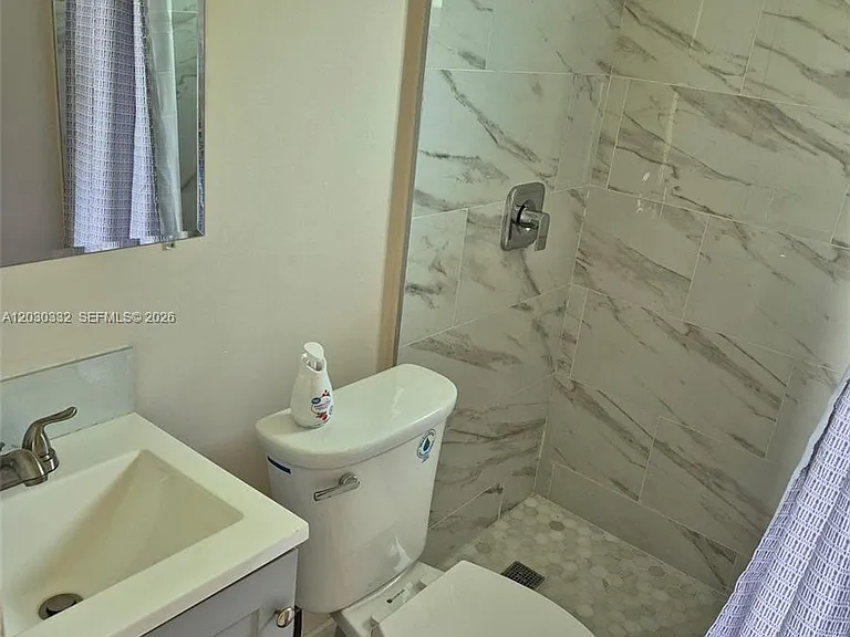 5903 McKinley St — Photo 4