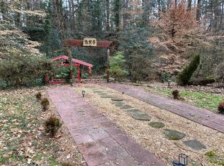 1448 Fama Dr, Atlanta, GA 30329