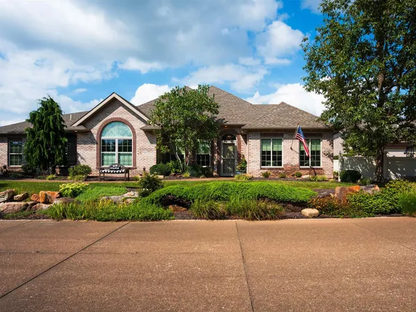 8024 Wolf Creek Ct, Evansville, IN 47712