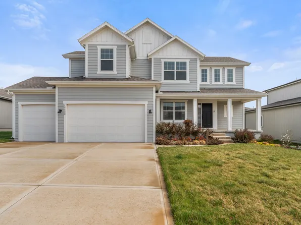 13330 W 181st Ct, Overland Park, KS 66013