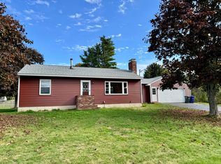 6 Juniper Ln, Westbrook, ME 04092