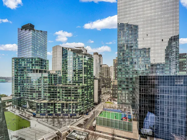 1 West End Avenue image 9 of 18