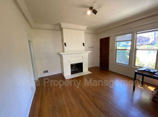 4905 Woodland Park Ave N APT 5, Seattle, WA 98103