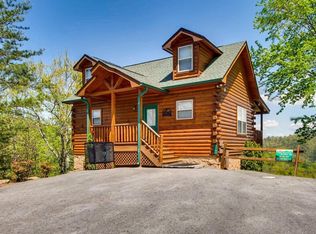 4185 Chamberlain Ln, Sevierville, TN 37862