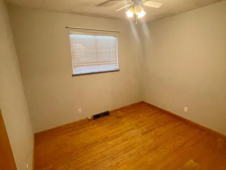 863 Carroll Rd — Photo 4