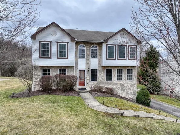 104 Commodore Dr, Mc Donald, PA 15057