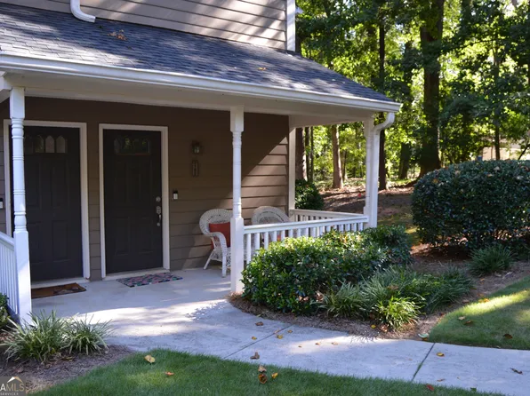 2164 N Forest Trl, Dunwoody, GA 30338