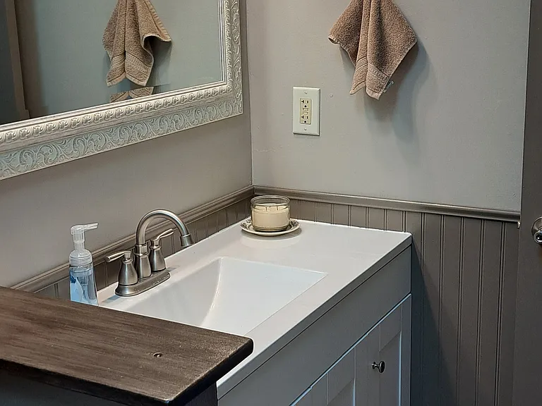 4643 Crow Creek Ct — Photo 26