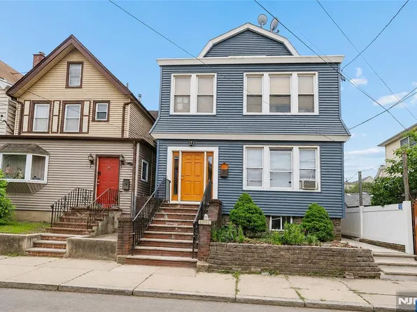 605 Central Ave, Harrison, NJ 07029
