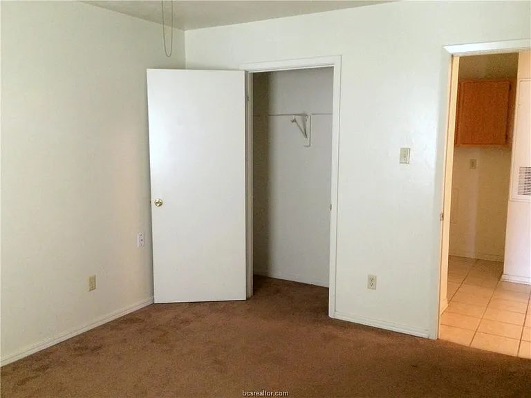 701 San Saba Dr — Photo 8