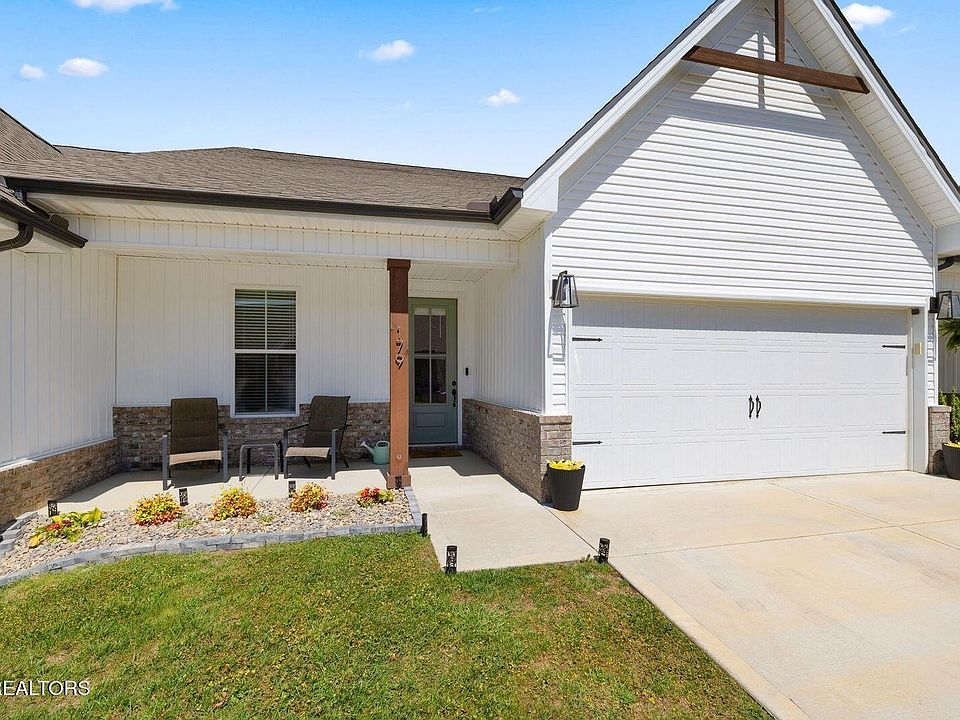 1st image of 179 Creekside Way