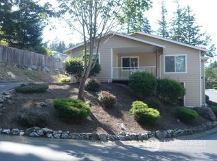 1423 Whatcom St, Bellingham, WA 98229