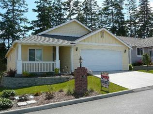 479 NW 12th Loop, Oak Harbor, WA 98277