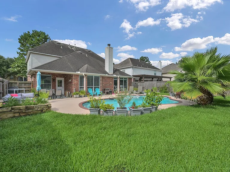 3423 Auburn Hollow Ln — Photo 23