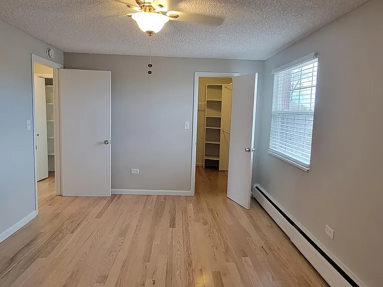 140 S Ogden St — Photo 45