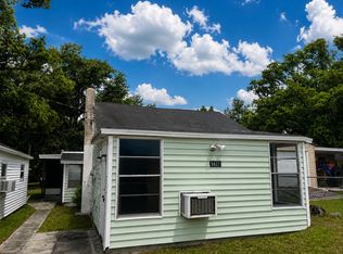 5621 10th St, Zephyrhills, FL 33542