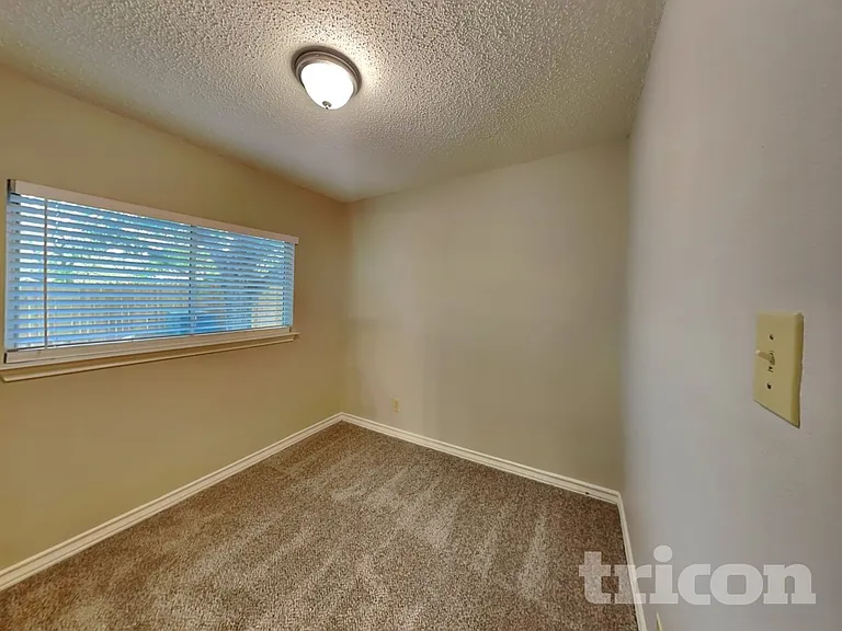 9503 Arcade Rdg — Photo 11