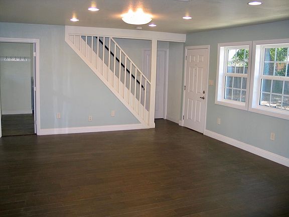5th image of 868 Runnymede St