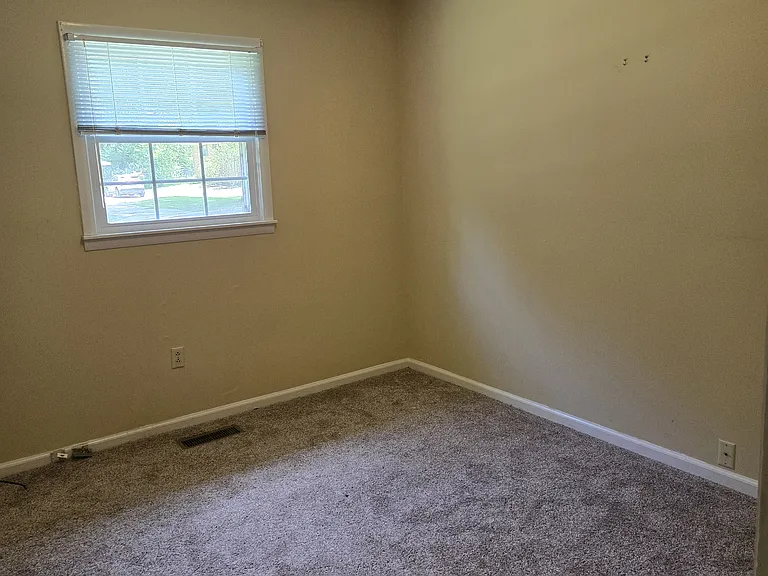 1513 Ridge St NW — Photo 11