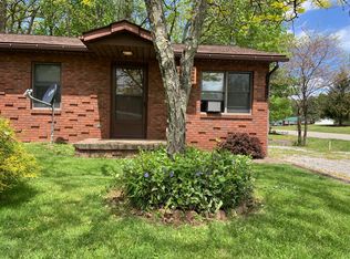 60429 Apache Rd APT 1, Senecaville, OH 43780