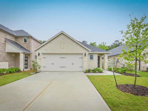 17590 Rosette Grass Dr, Conroe, TX 77385