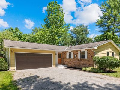 76 S Vine St, Pataskala, OH, 43062