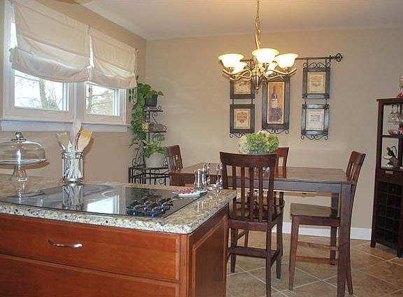 Eat-in Kitchen with 45 degree tile flooring