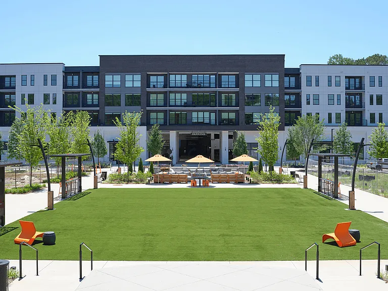 Eden at Lakeview — Photo 30
