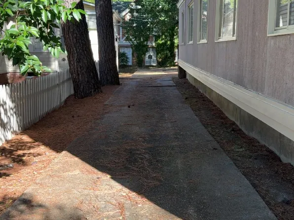 1330 N State St APT A, Jackson, MS 39202