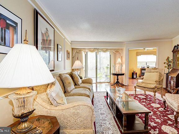 3rd image of 5904 Mount Eagle Dr APT 414